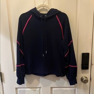EUC Evereve hooded sweatshirt. Navy/hot pink